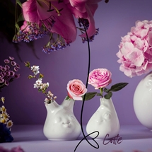 Tassen - Lille vase "Cute" Højde: 10 cm.